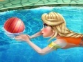 Gra Elsa. Swimming pool