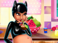 Gra Catwoman Pregnant