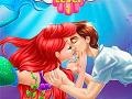 Gra Ariel And Prince Underwater Kissing